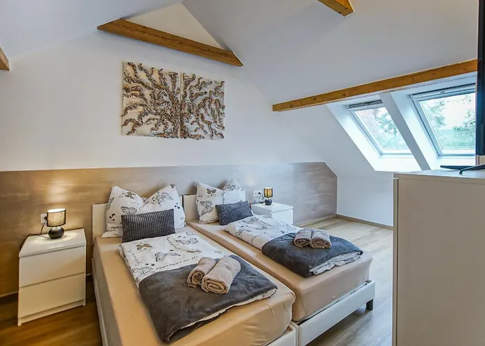 Auszeit Steiraland 5 Mit Ueberdachter Terrasse, Privaten Garten Und Parkplatz *