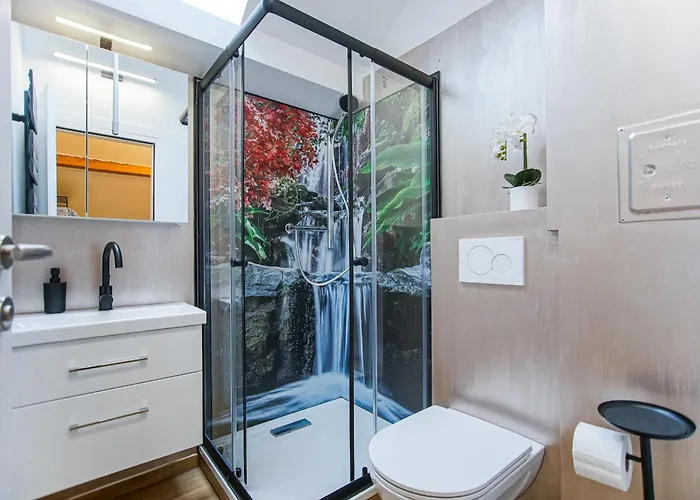 Auszeit Steiraland 5 Mit überdachter Terrasse, Privaten Garten Und Parkplatz Apartment